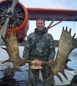 moose2.jpg - 79326 Bytes